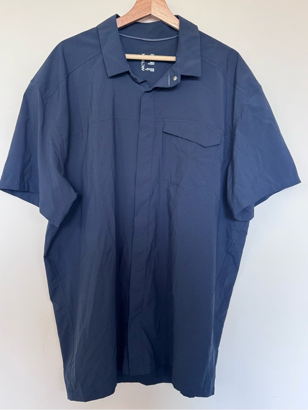 Arc’teryx Men’s Navy Short Sleeve Collared Snap Up Technical Shirt XXL Gorpcore